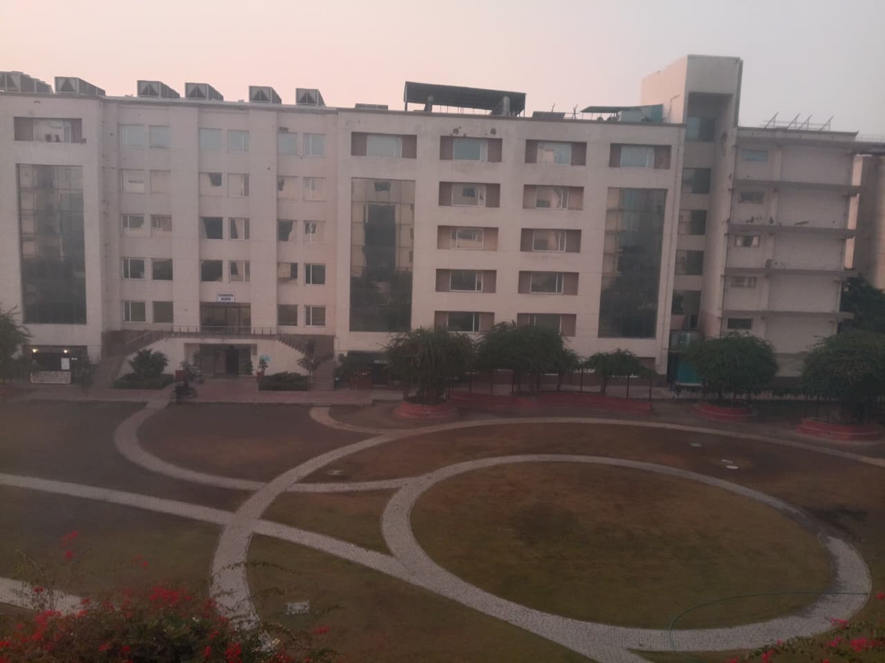 K.R. Mangalam University Gurugram Campus photo 19